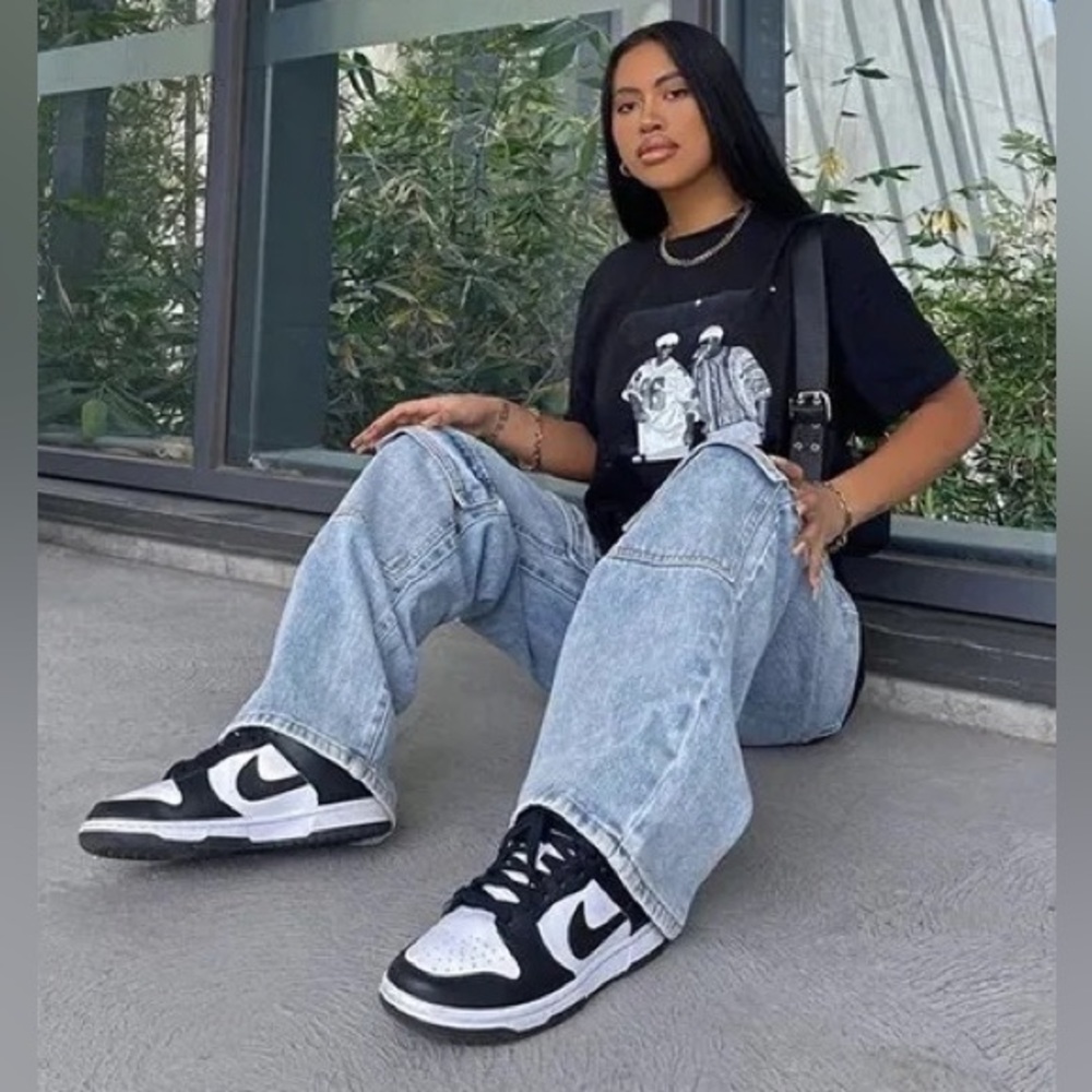 Nike Panda Dunks